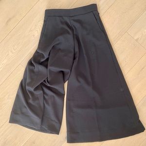 COS Wide-leg Dress Pants